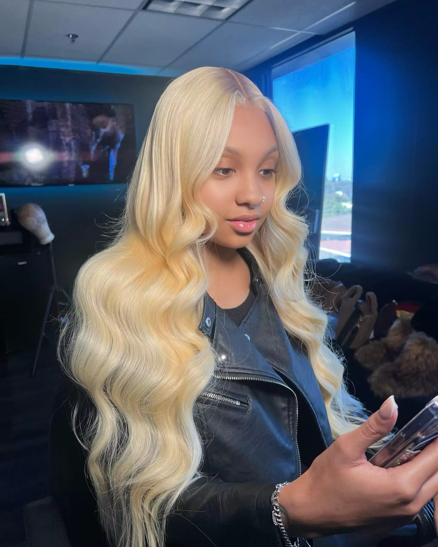 613 Body Wave 10A Honey Blonde 100% Human Hair